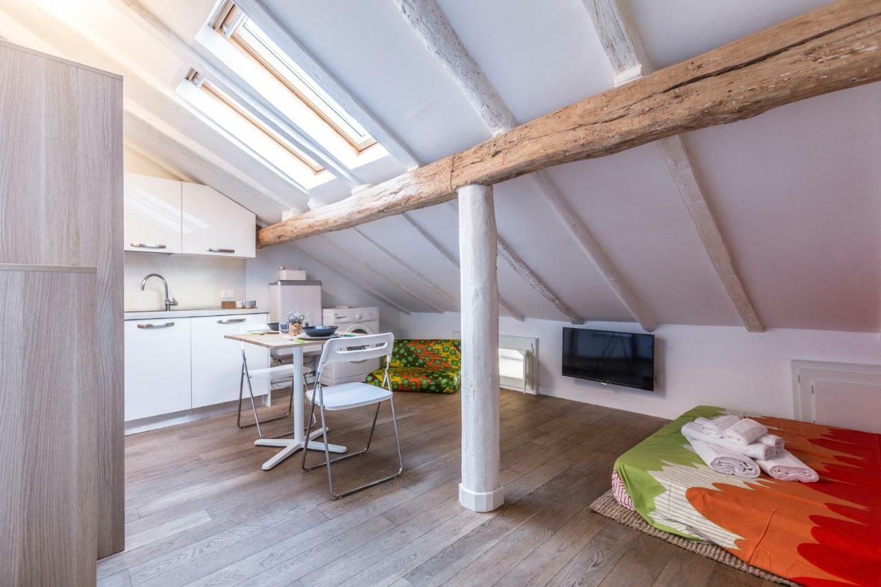 Pretty Oberdan - The Place Apartments Болоня Екстериор снимка